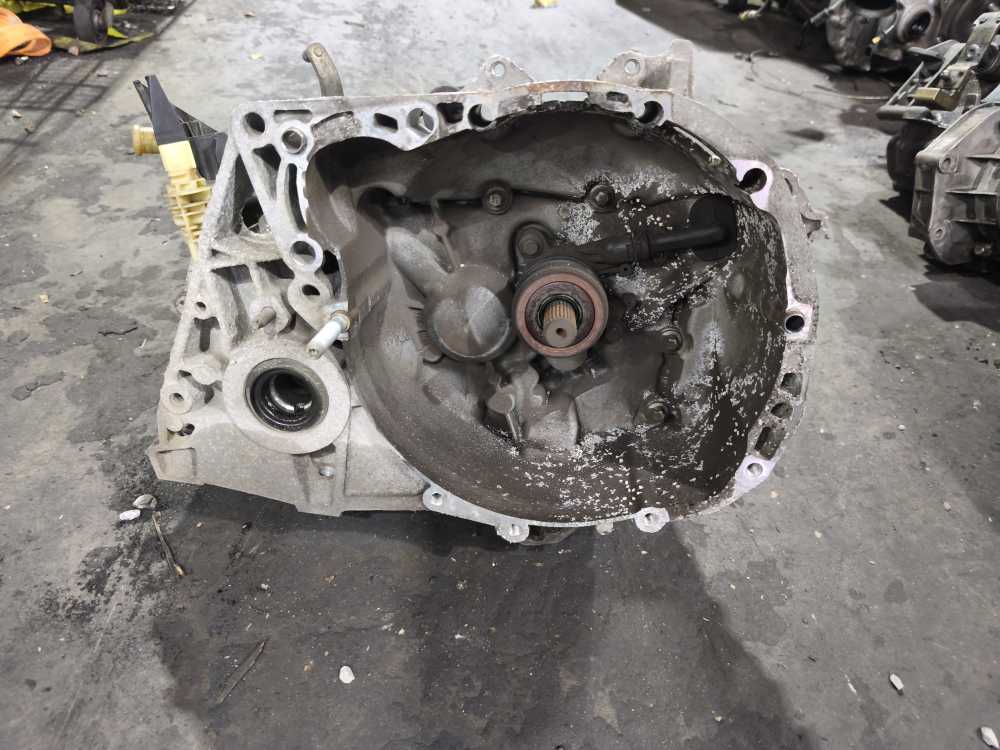 BOITE DE VITESSE MANUEL RENAULT/DACIA 1.5DCI CODE: JR5316 - Vue 2